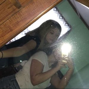 Meet your Posher, Gabby